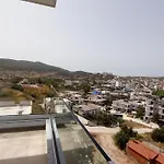 6 Milje ホテル