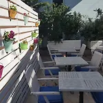 Hotel 6 Milje 4*