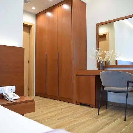 6 Milje 4* Ksamil