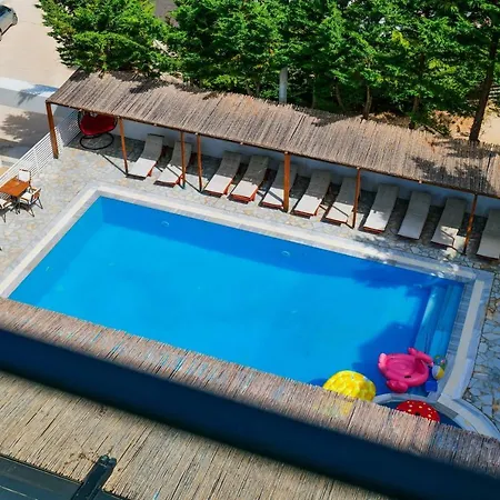 Hotel 6 Milje Ksamil