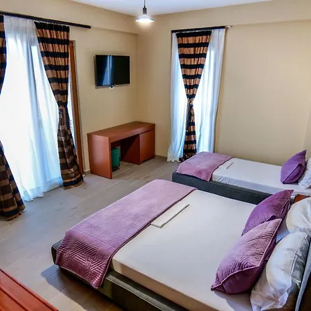 6 Milje Hotel