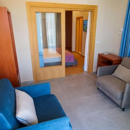 6 Milje Hotel Ksamil