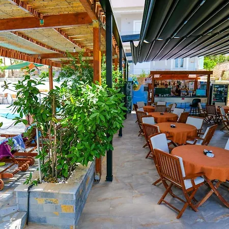 Hotel 6 Milje Ksamil