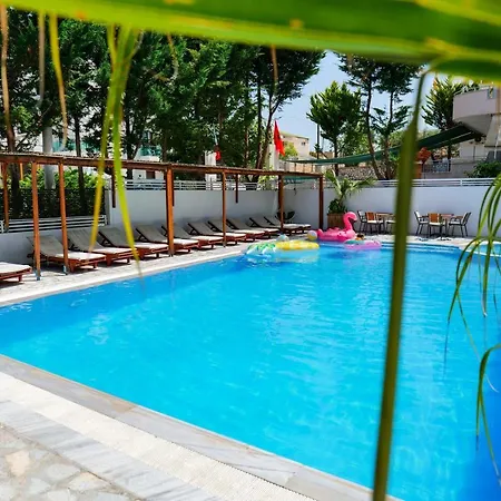 Hotel 6 Milje Ksamil
