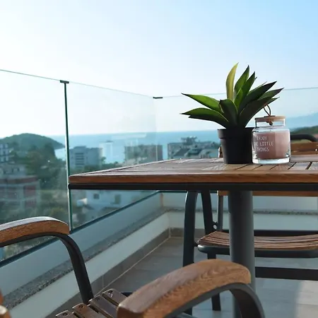 6 Milje Hotel