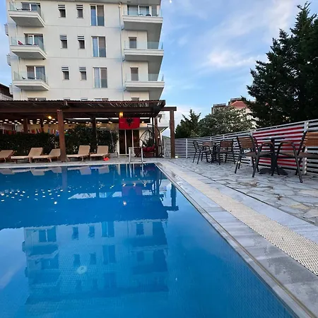 6 Milje Szálloda Ksamil