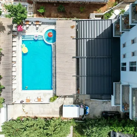 6 Milje 4*