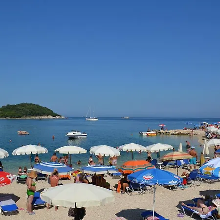 6 Milje Szálloda 4*