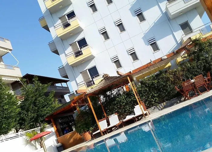 Hotel 6 Milje 4*