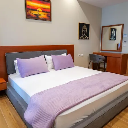 Hotel 6 Milje Ksamil