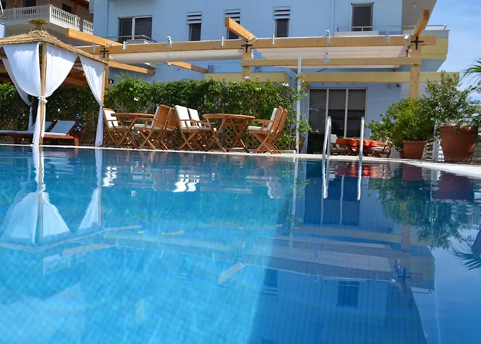 6 Milje Hotel Ksamil
